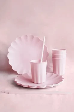 Rosa plastikk tallerkener, 4pk